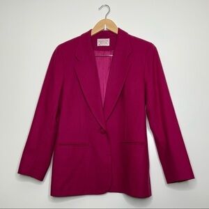PENDLETON 100% wool blazer.Petite. dark pink.